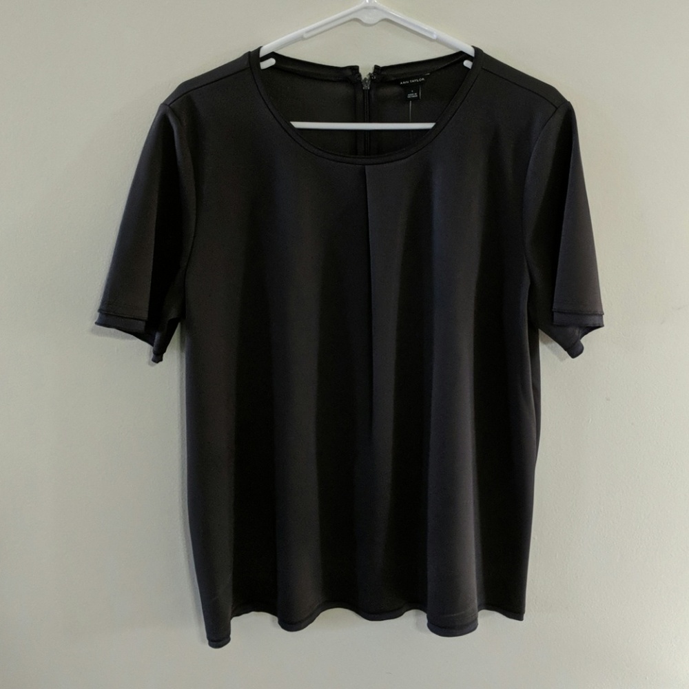 Ann Taylor Dark Gray Short Sleeve